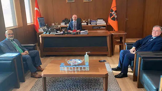 Başkan Özdoğan Hacılar için Ankara'daki temaslarını sürdürüyor