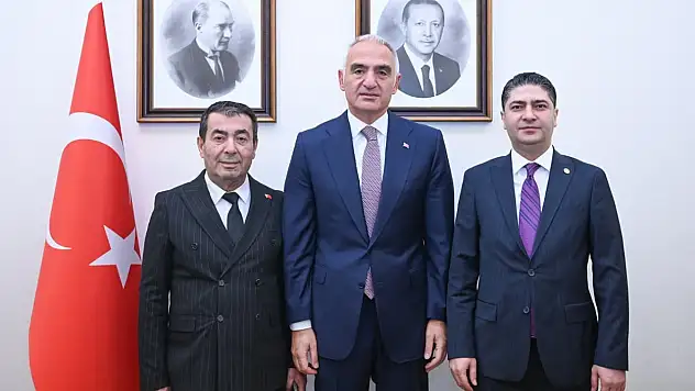 Bünyan Kütüphanesi için Ankara'da önemli temas