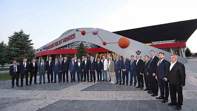 Büyükkılıç'tan Bakan Tunç'a, Kültepe Kaniş Karum ve 7,5 milyon yıllık fosillerin tanıtımı