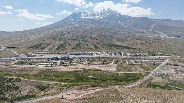Büyükşehir'den, Erciyes'te yeni sezon öncesi dev seferberlik