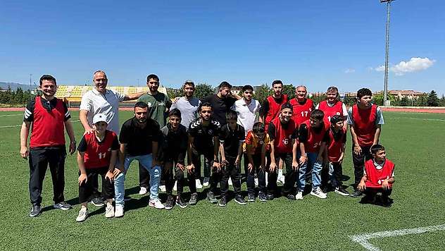 Erciyes Üniversitesi'nde anlamlı dostluk turnuvası