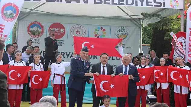 ERVA Spor Okulları'nın 68.'si Güven ERVA Spor Kulübü Açıldı
