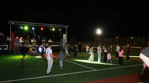Grup Şantiye'den Başakpınar'da müzik şöleni