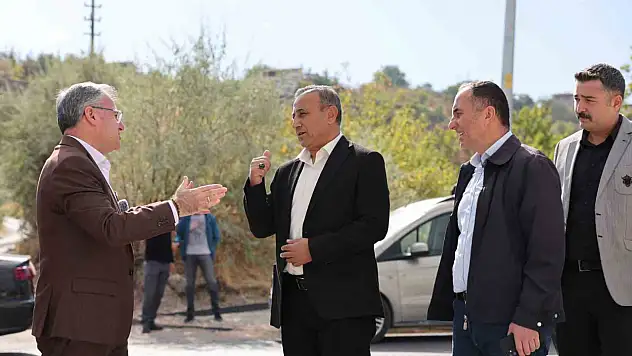 Hacılar Kayseri Caddesi'nde mesai tam gaz sürüyor