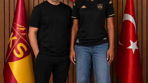 Haiti Milli Takım Forveti Laurie-Ann Mose Kayseri'de