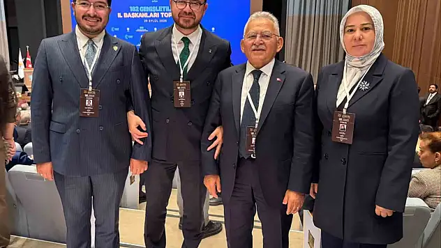 Hüseyin Okandan, 182. Genişletilmiş İl Başkanları Toplantısı'na katıldı