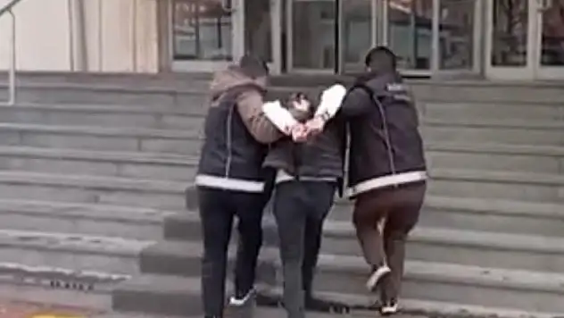 Kayseri'de 10 yıl kesinleşmiş hapis cezasıyla aranan şahıs yakalandı