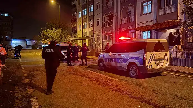 Kayseri'de 4. kattan düşen genç kız ağır yaralandı