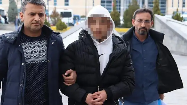 Kayseri'de parkta işlenen cinayetin 2 sanığına toplamda 36 yıl hapis cezası