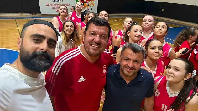 Kayseri'nin Sultanları Türkiye üçüncüsü oldu
