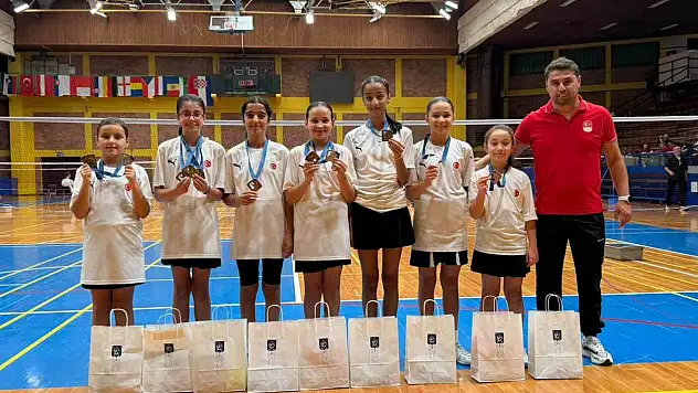 Kayserili sporcular Zagreb'de kürsüye ambargo koydu