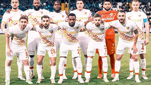 Kayserispor'da Gökhan Sazdağı cezalı