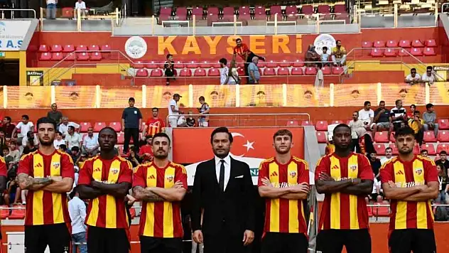 Kayserispor'un yeni transferleri görücüye çıktı