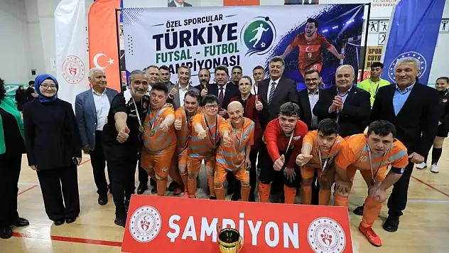 Kocasinan Belediyespor şampiyon oldu