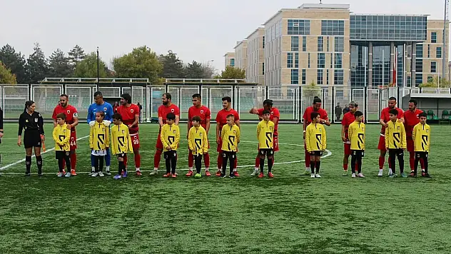 Kocasinan Şimşekspor evinde berabere kaldı