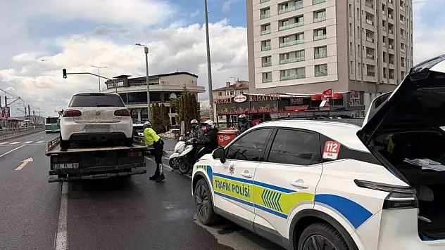 Mürekkep balığı egzozlu araç sürücüsüne ceza