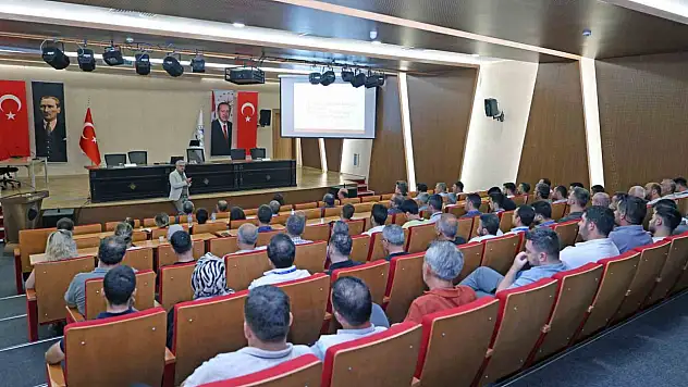 Talas Belediyesi'nden personele 'hukuki eğitim'
