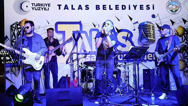 Talas Belediyesi'nden Zafer Haftası'na görkemli kutlama
