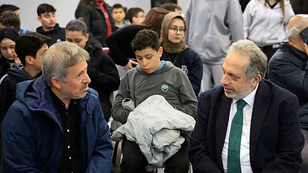 Talas'ta 'Alev Alatlı Okumaları' ile düşünceye yolculuk