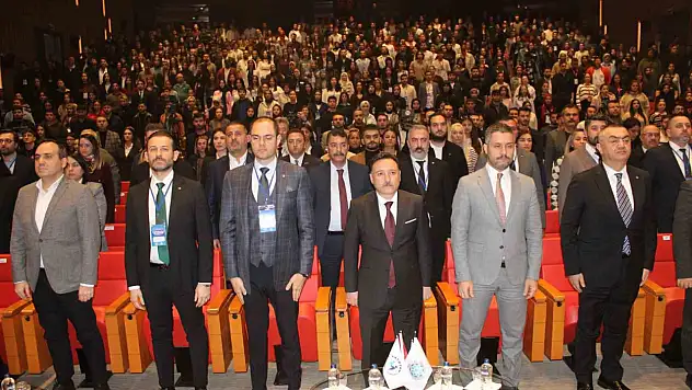 Türkiye'nin girişimcilik vizyonu Kayseri'de konuşuldu