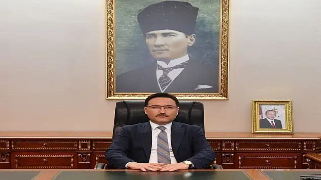 Vali Çiçek: 'Kahraman gazilerimizin gösterdikleri cesaret ve kararlılık, bugünkü nesillere ilham kaynağı olmaktadır'