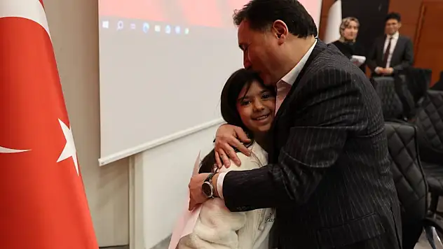 Vali Çiçek vatandaşlarla buluşmaya devam ediyor