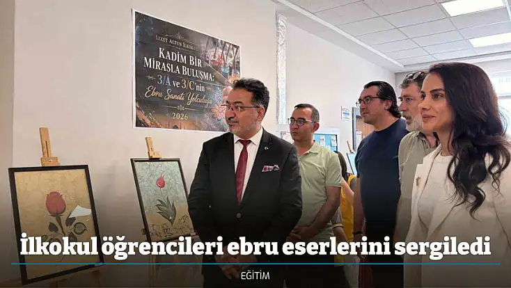 İlkokul öğrencileri ebru eserlerini sergiledi