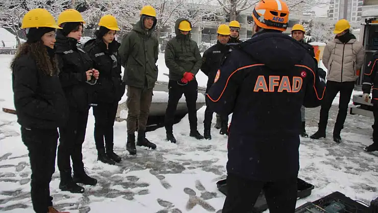 AFAD'ın eğitimleri devam ediyor