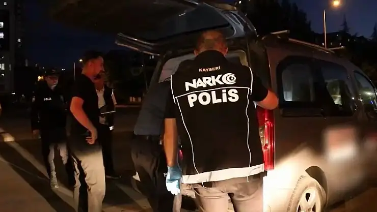 Aranan 7 kişi yakalandı