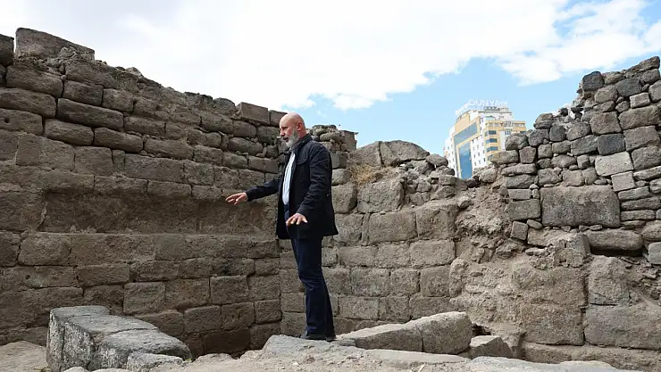 Başkan Çolakbayrakdar: 'Ecdat yadigârı medrese, şehrimizin kalbi ve kültür hazinesi olacak'