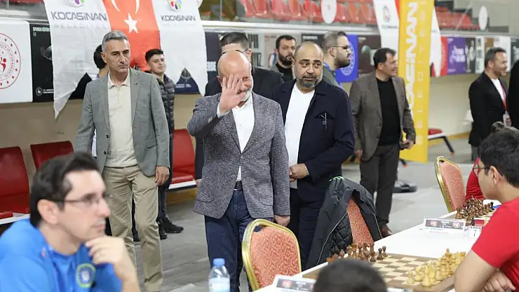 Başkan Çolakbayrakdar: 'Hedefimiz Kayseri'yi satrançta marka şehir yapmak'