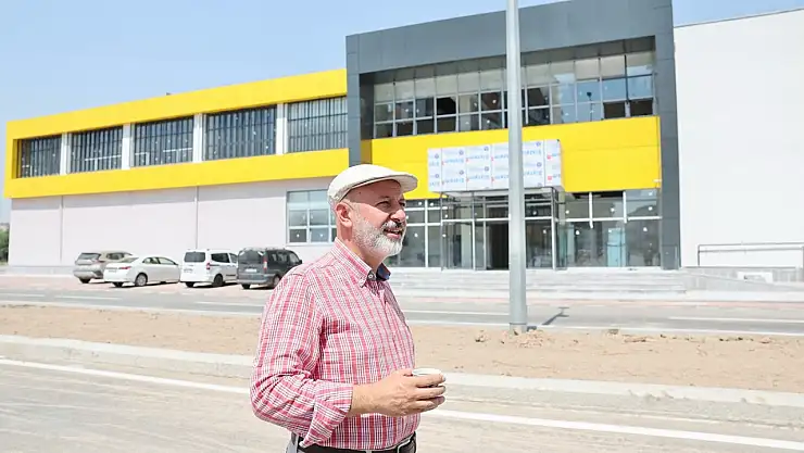 Başkan Çolakbayrakdar: 'Hemşehrilerimizin yaşam kalitesini artıracak sosyal alanlar kazandırıyoruz'