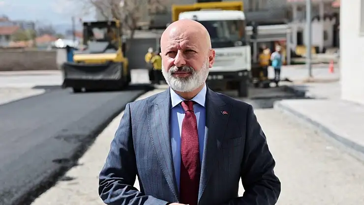 Başkan Çolakbayrakdar: 'Her sokağa konfor, her mahalleye değişim getiriyoruz'