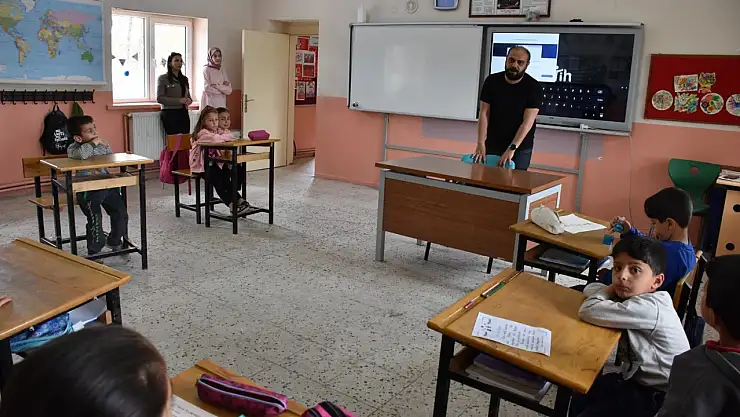 Başkan Çolakbayrakdar: 'Türkiye'de ilkleri başaran çevre projeleriyle örnek olmaya edvam ediyoruz'