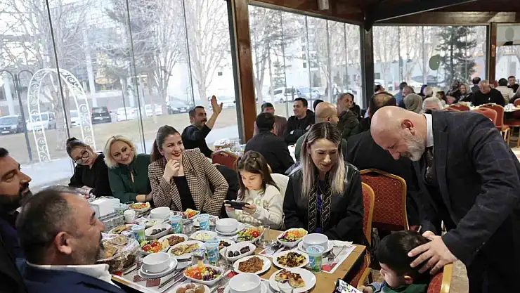 Başkan Çolakbayrakdar: Kocasinan'a değer katmaya devam edeceğiz'