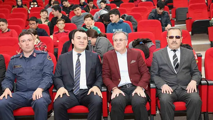 Başkan Özdoğan: 'Gençlerimizin başarısı geleceğimizin teminatıdır'