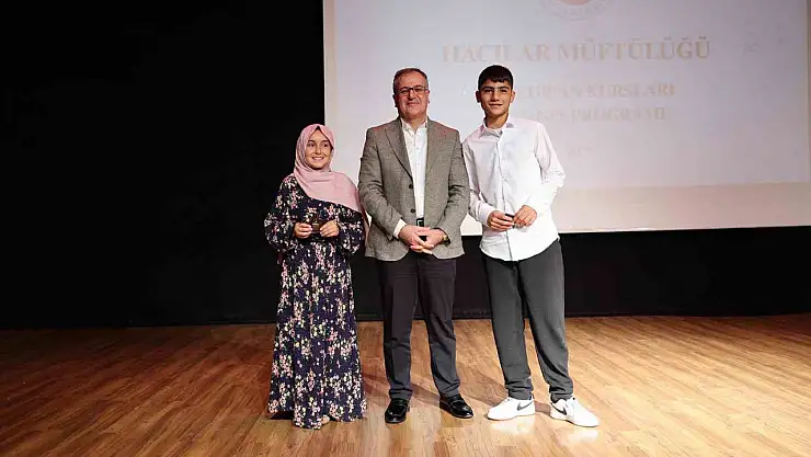 Başkan Özdoğan Kuran Kursu öğrencilerinin heyecanına ortak oldu