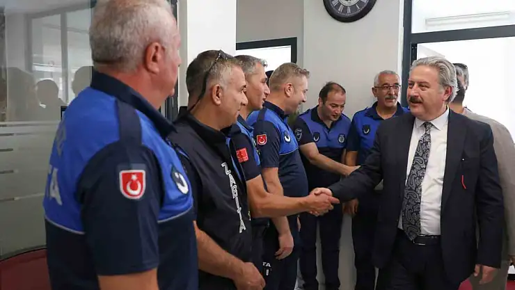 Başkan Palancıoğlu personel ile bayramlaştı