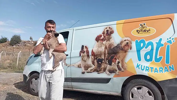 Belediye ekipleri nefes kesen operasyonla yavru köpeği kurtardı