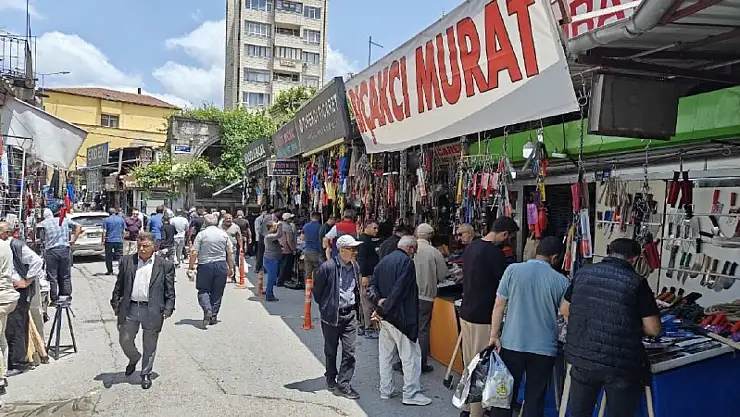 Bıçakçılarda ve baharatçılarda bayram yoğunluğu