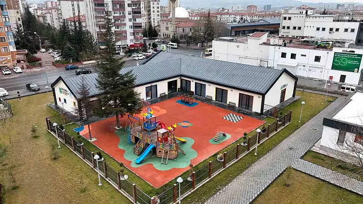 Büyükşehir Çocuk Kütüphanesi, miniklerin ve ailelerinin gözdesi oldu