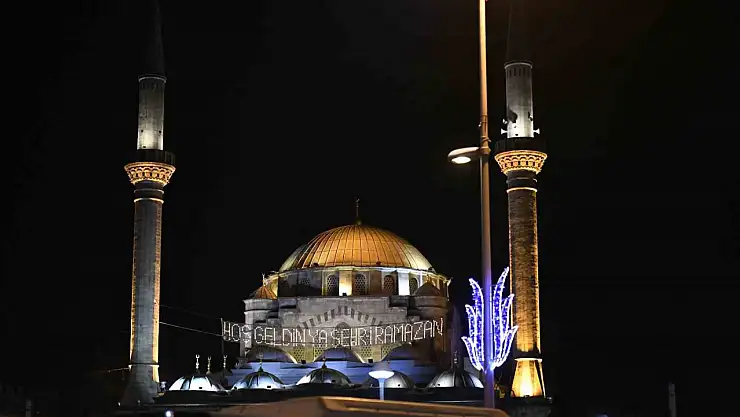 Büyükşehir, Ramazan ayı için Kayseri'yi manevi bir atmosfere büründürdü