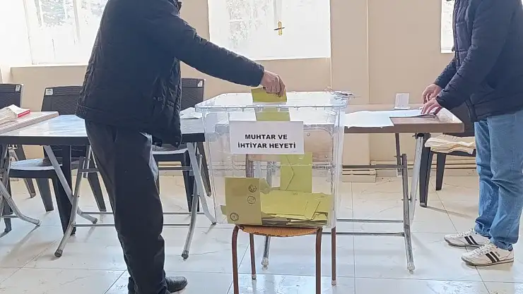Çağlayan mahallesi muhtarını seçti