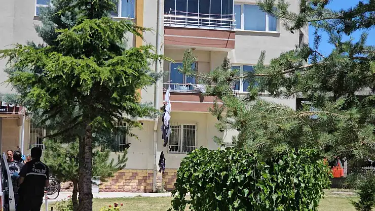 Çamaşır ipi hayat kurtardı