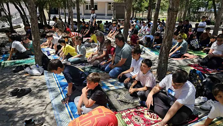 Develi'de Yaz Kur'an Kursları'nda büyük coşku var