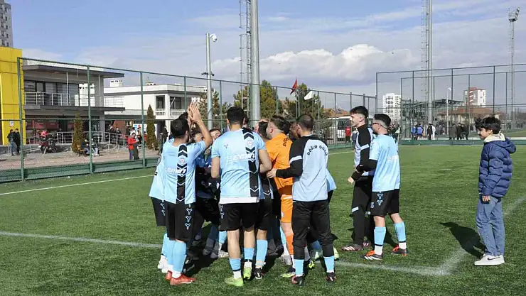 Döğergücü FK şampiyon oldu