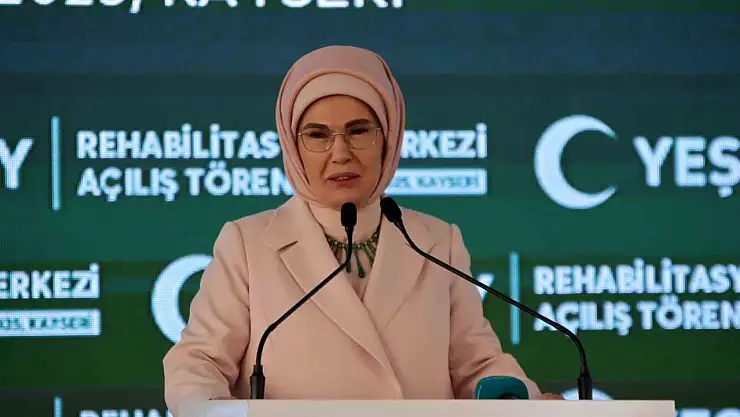 Emine Erdoğan: 'Neslimizi bağımlılıklara karşı korumak, ülke bekasını korumaktır'