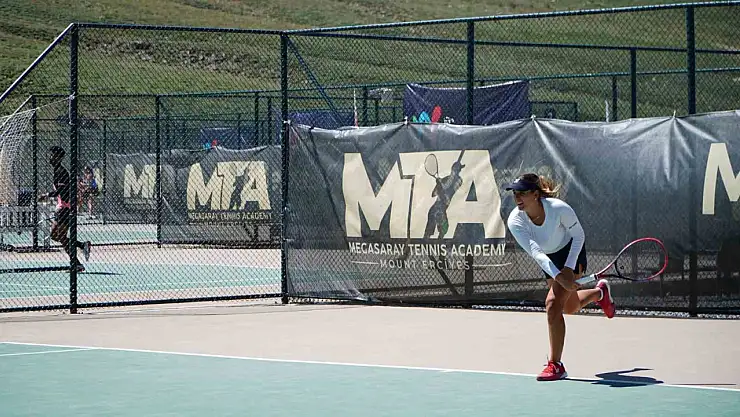 Erciyes'teki Dünya Tenis Turu'nda finaller pazar günü oynanacak