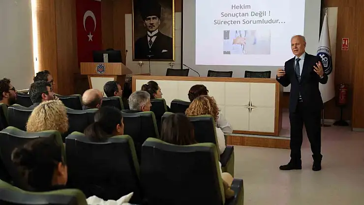 ERÜ Hastanelerinde, 'Sizce Tıbbi Hata Var mı? Olgu Örnekleriyle' Konulu Konferans