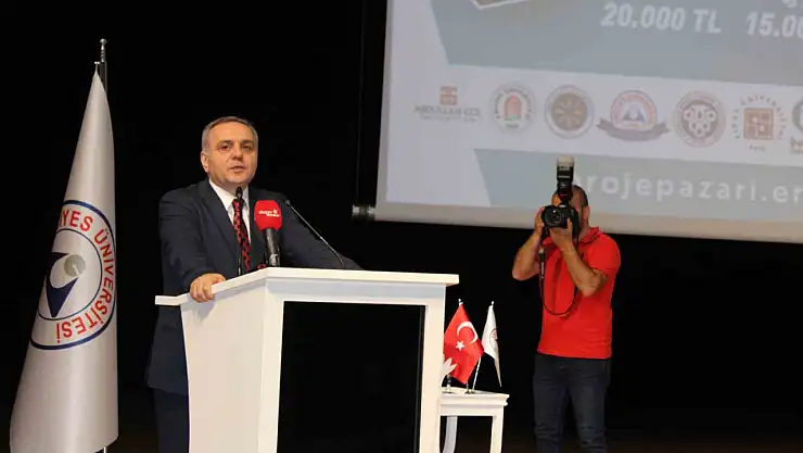 ERÜ Rektörü Prof. Dr. Altun: 'Bir üniversitenin Ar-Ge süreçlerinden Ür-Ge süreçlerine geçmesi şehrin ekonomisinin gelişmesine büyük katkı sağlar'